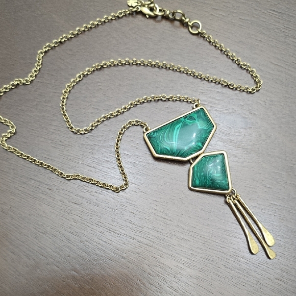 LUCKY BRAND Green Stone Pendant Necklace Gold Long Chain - Picture 1 of 5
